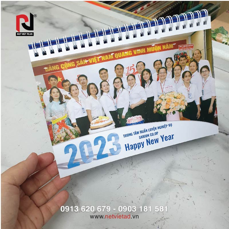 Những yếu tố cần lưu ý khi thiết kế lịch để bàn
